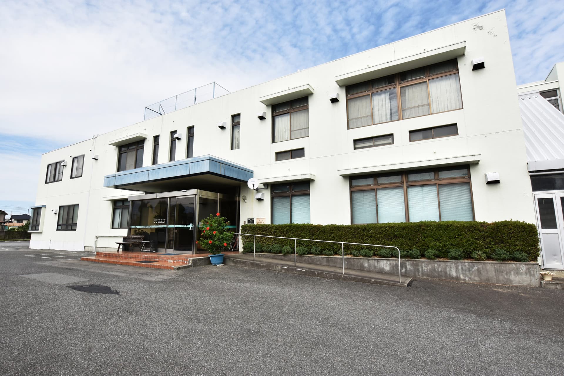 芦沢整形外科医院 1