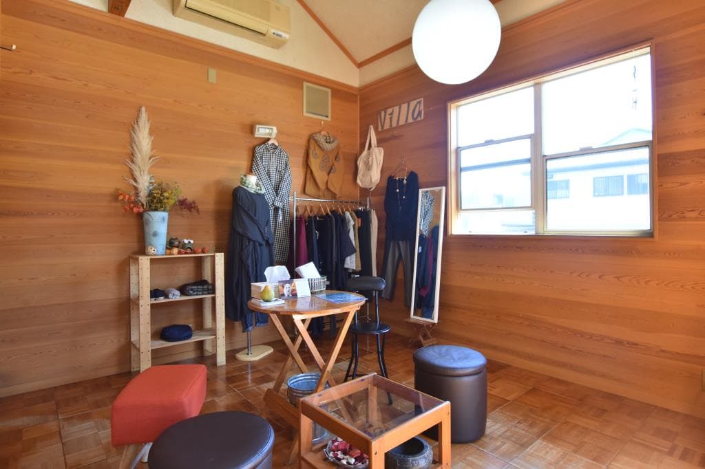 aroma salon villa 5
