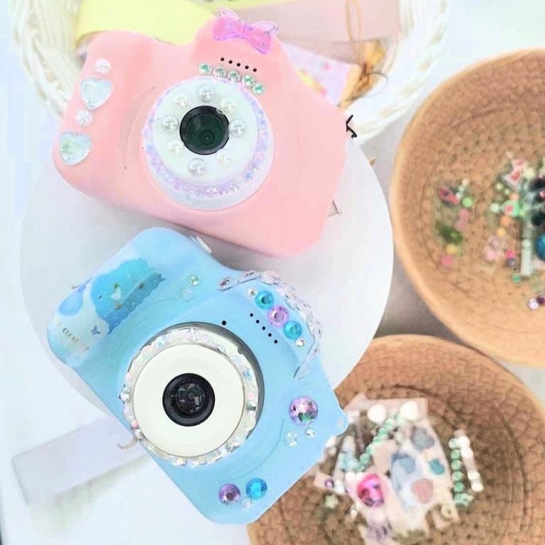 親子で楽しもう♪世界にひとつだけのオリジナルアイテムを作るデコレーションワークショップ!