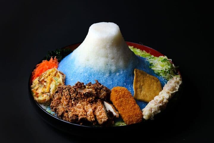 『もっちりタピうどん』発売!吉田のうどん名店が考案した“タピオカ粉入り超極太麺” 超デカ盛りチャレンジ企画も!