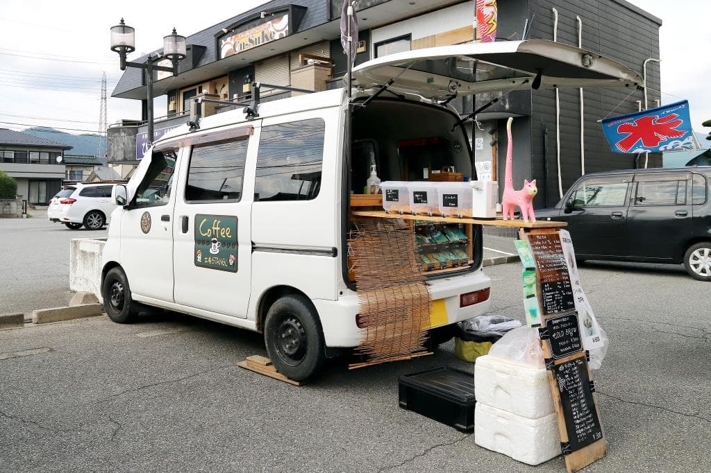工房STANGL(シュタンゲル)焼菓子とコーヒーのキッチンカー発見!手作りスコーンや絶品チーズケーキ