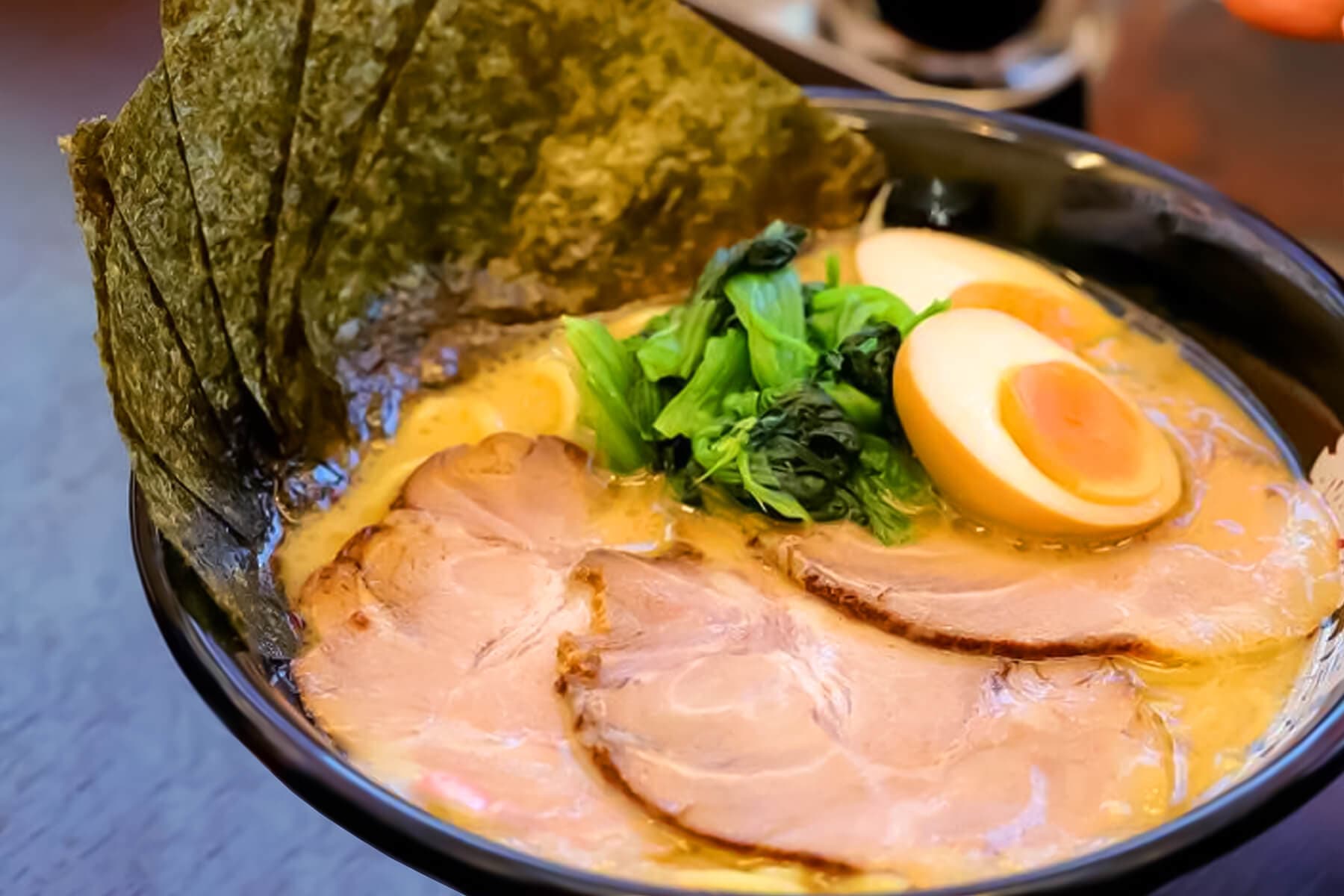 韮崎家 – 韮崎市 / ラーメン
