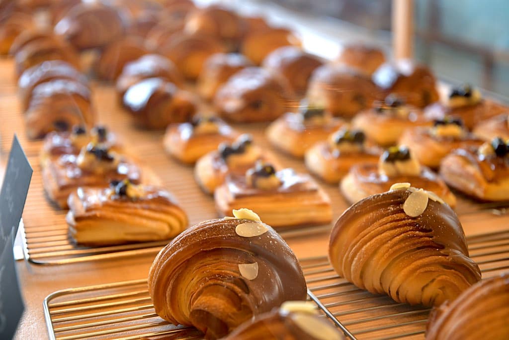 IDEAL BAKERY CROISSANT & PASTRY