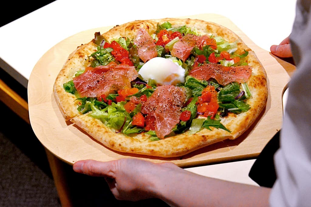 カフェラぺ3号店が甲府駅に!「CAFE LA PAIX甲府北口店」OPEN!石窯ナポリピッツァに舌鼓