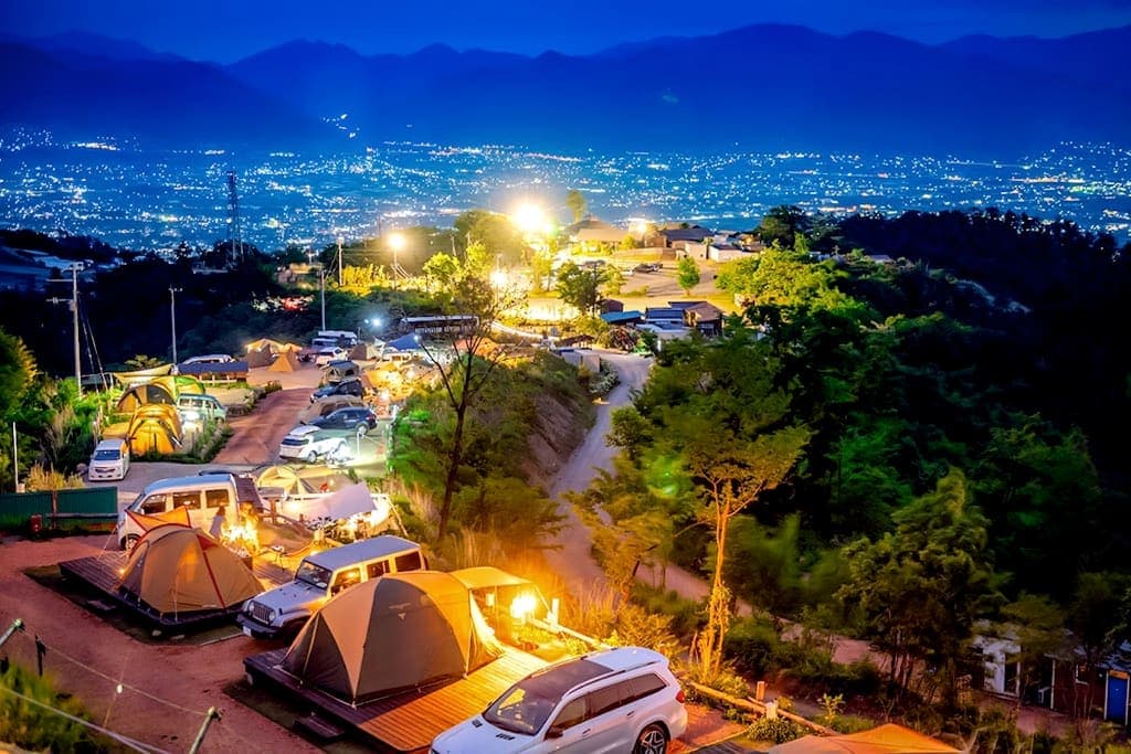 ほったらかしキャンプ場 – 山梨市