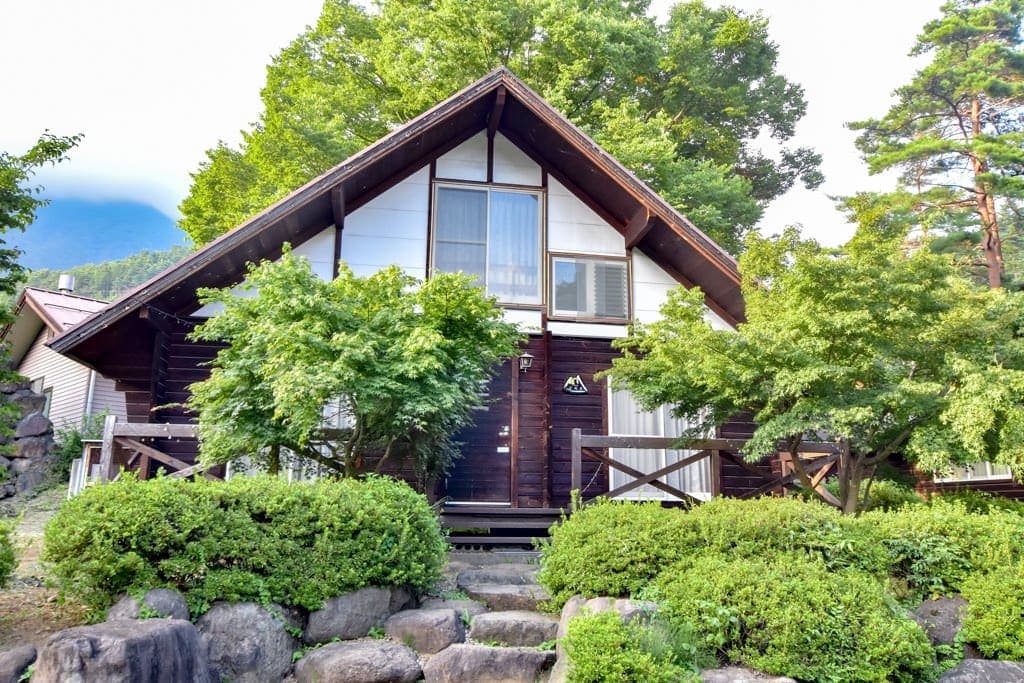 三ツ峠グリーンセンター – 西桂町