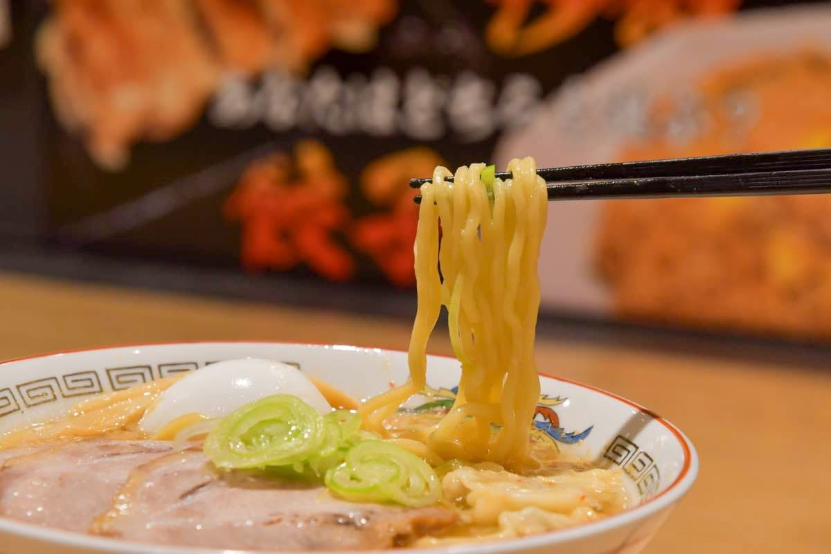 ラーメンハチロク