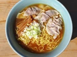昭和町「山祇ラーメン」がアツい!山祇ジビエ発の新感覚・鹿骨ジビエラーメンを堪能