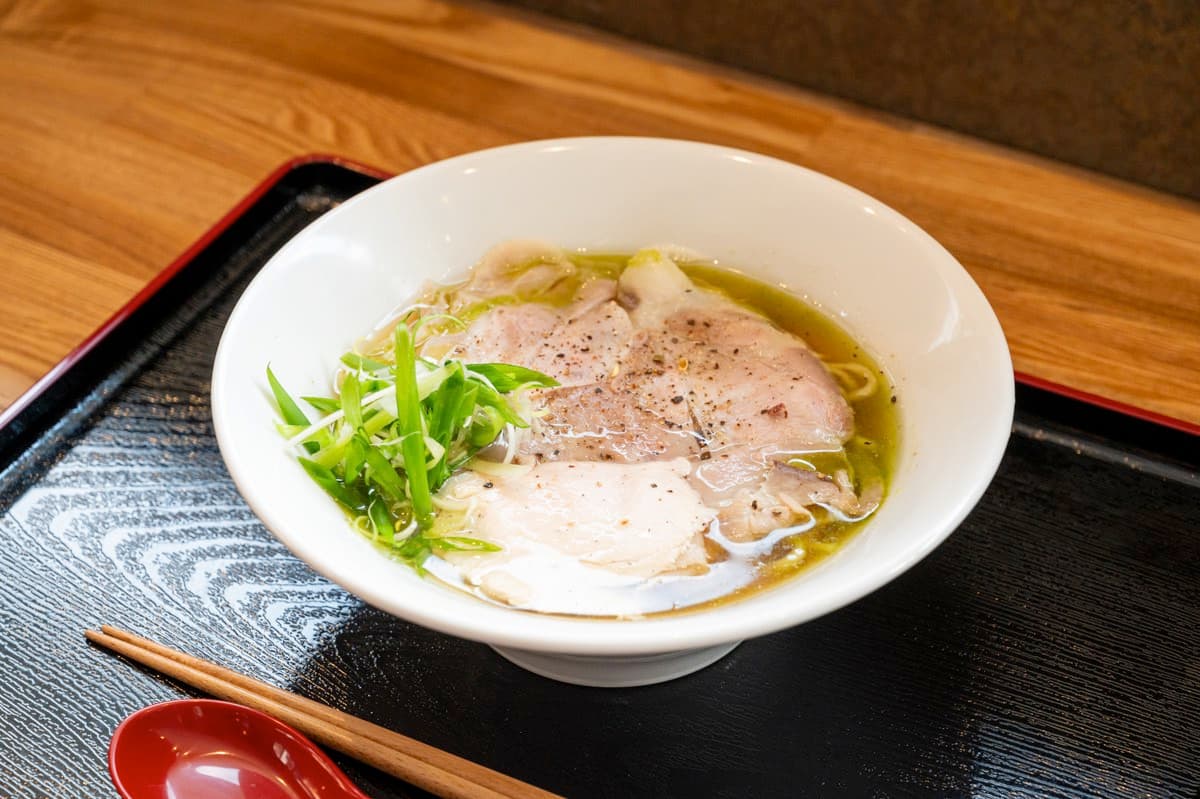 麺や まなか