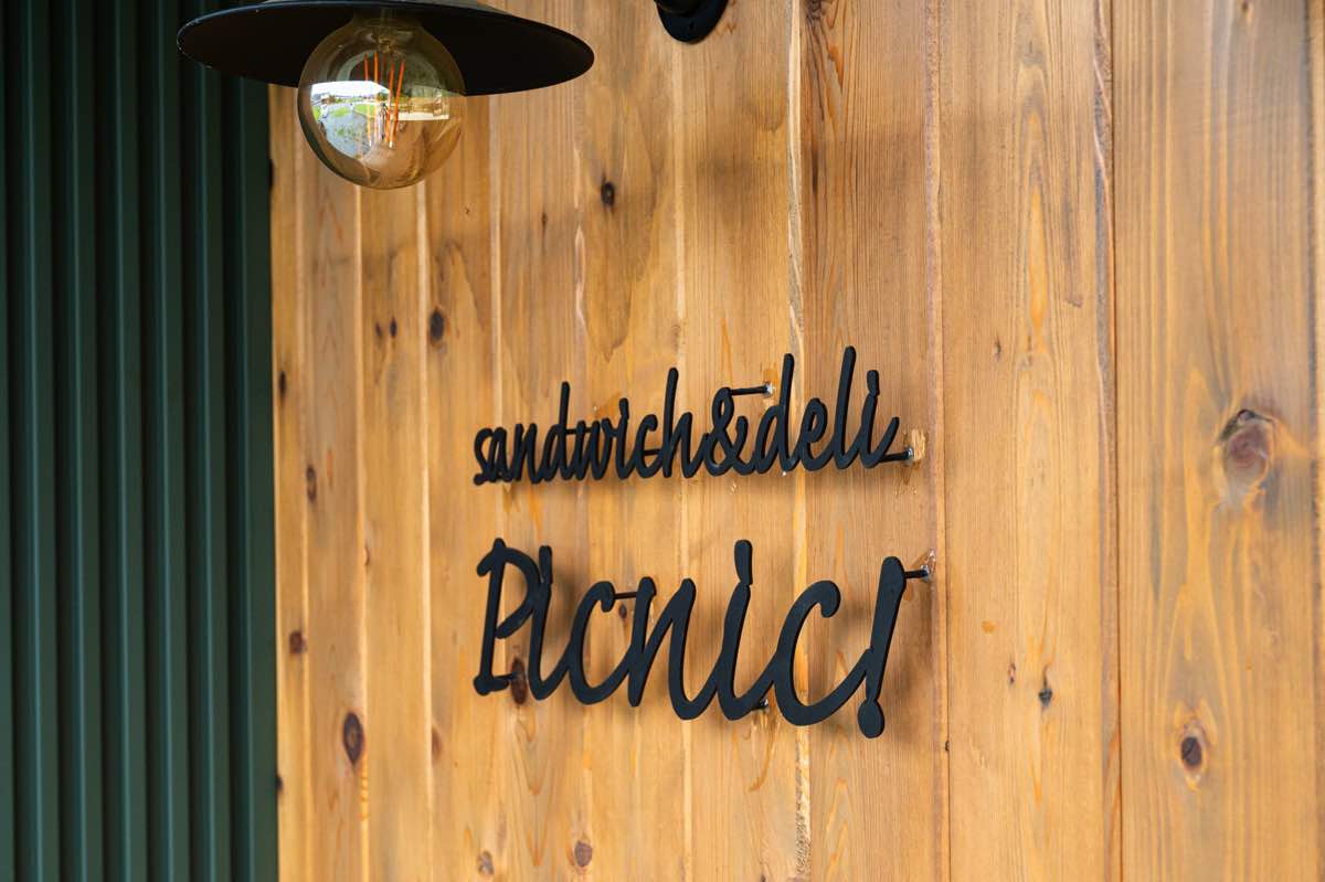 sandwich&deli ピクニック!