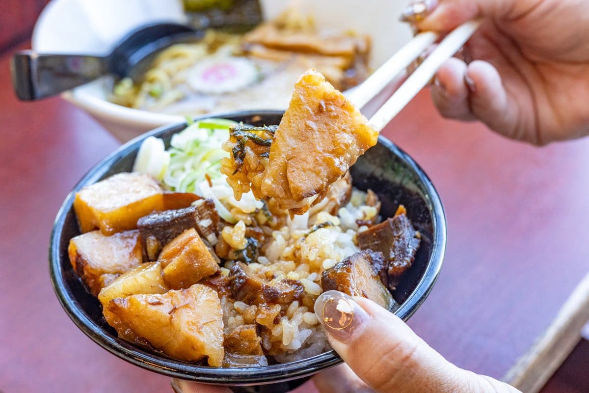 焼豚食道。河口湖店