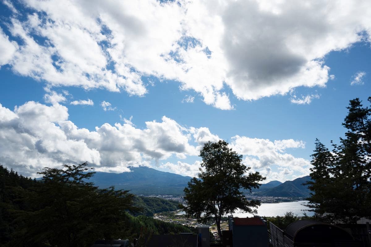 つながるCafé/富士山と河口湖が見える絶景テラス