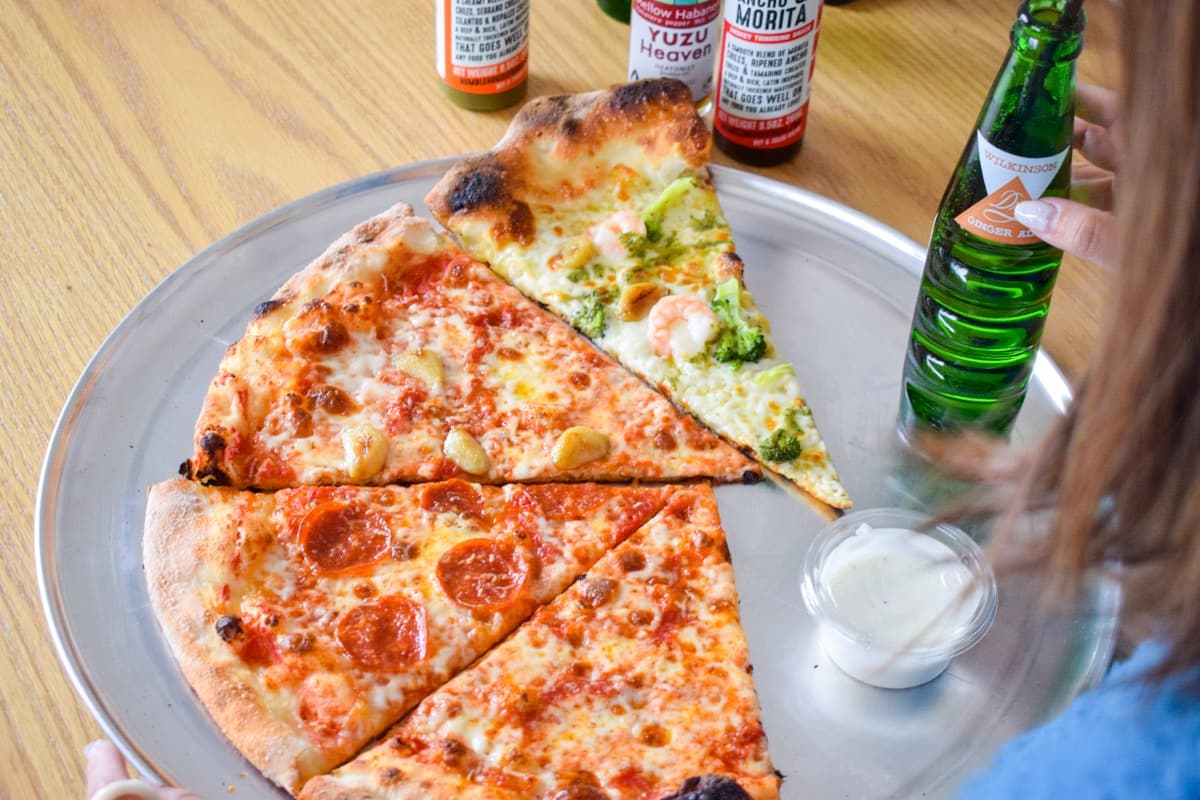 甲府市「DADDY’S PIZZA」ダイナミックなアメリカンピザ専門店2023年12月1日オープン!