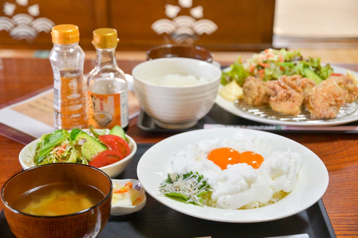 笛吹市「古民家食堂ず」ドデカ定食が900円以下!2023年11月3日オープン!