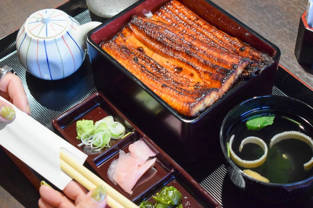 鰻の成瀬 甲府昭和店