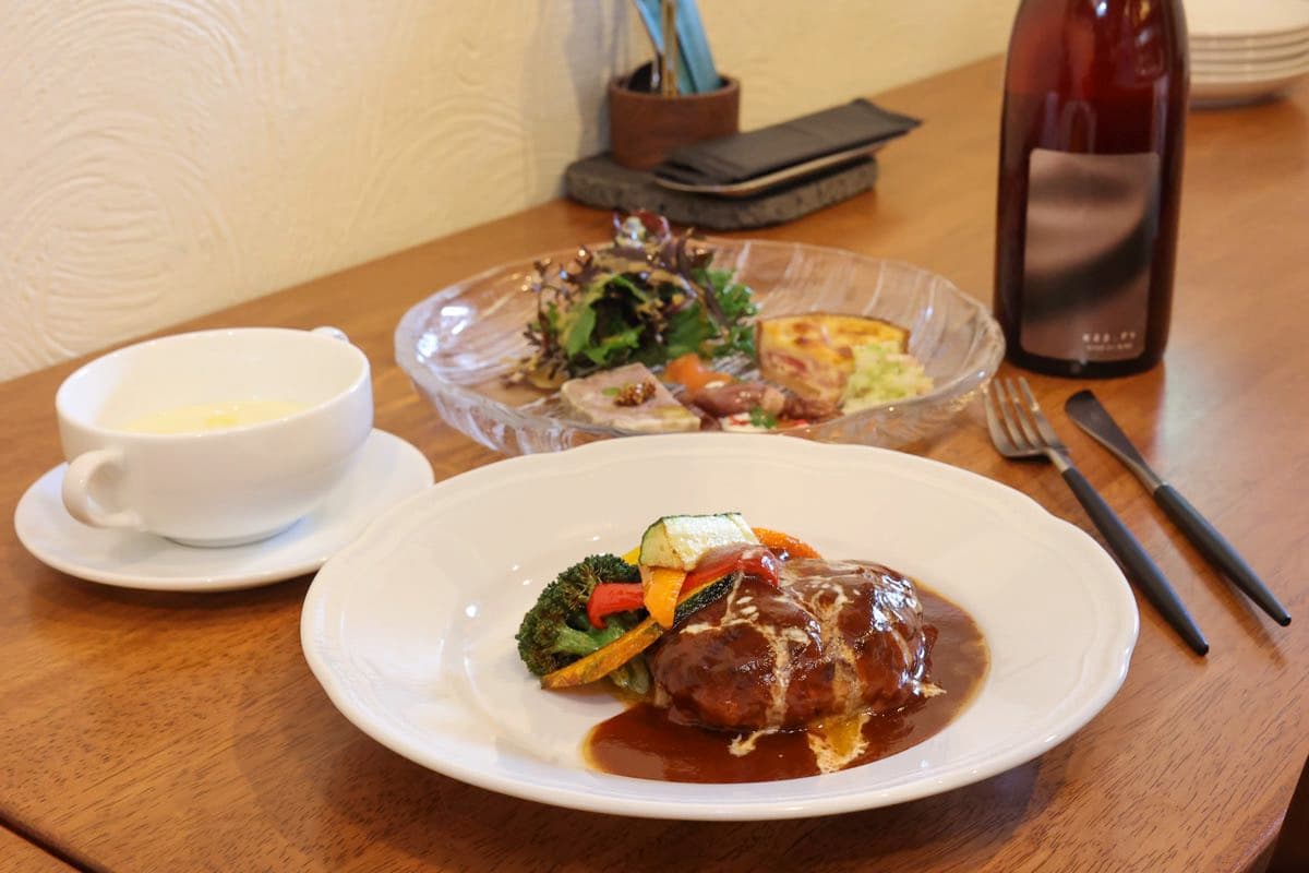 【Bistro relume / 富士吉田市】隠れ家でフランスの田舎料理を2024年4月11日オープン