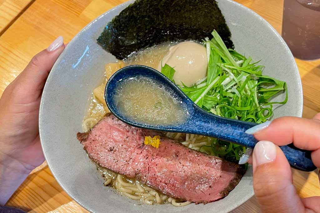 牛骨白湯ラーメン Infini(アンフィニ