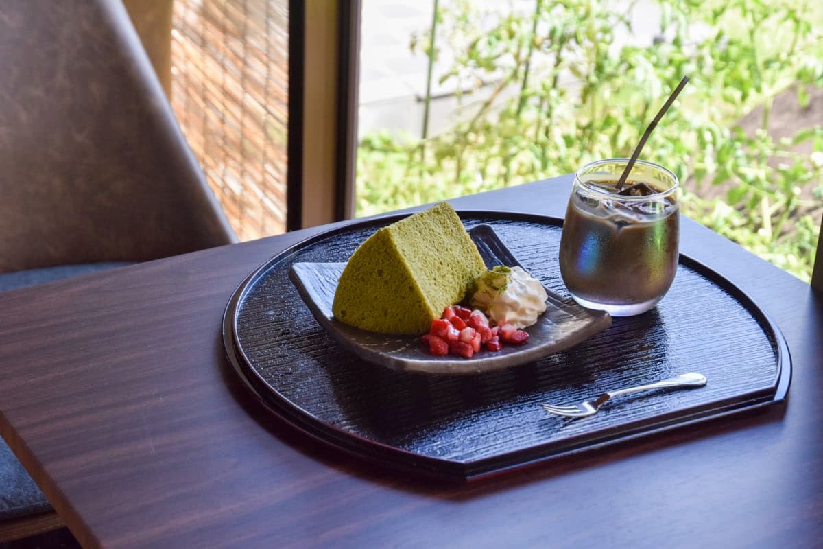 手毬ずし専門店 嬋~せん~MONDAY CAFE