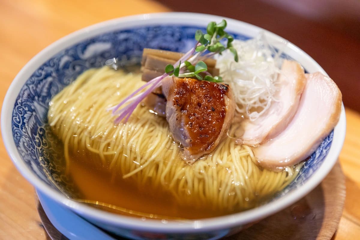 鶏出汁中華そば 琥寛流(はかり)
