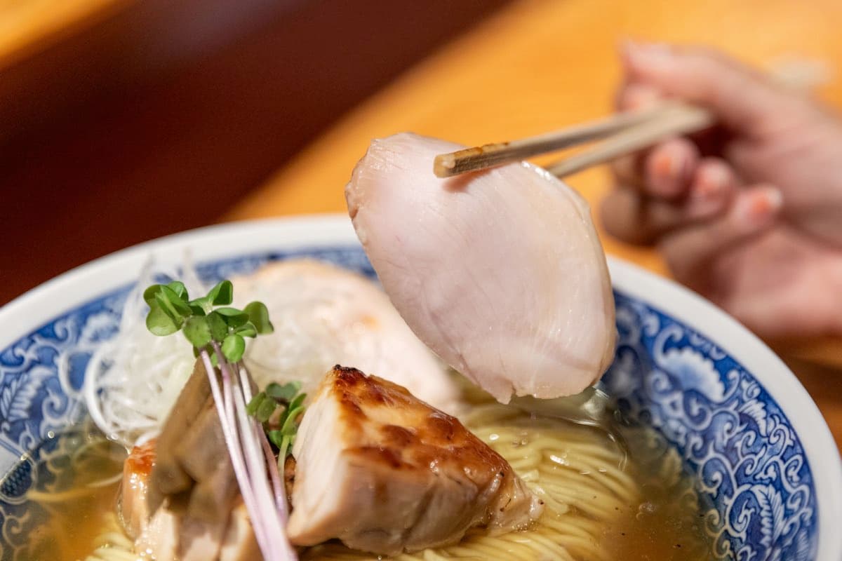 鶏出汁中華そば 琥寛流(はかり)