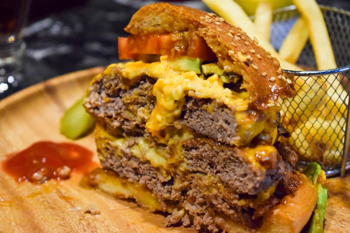 THE UTAGE BURGER
