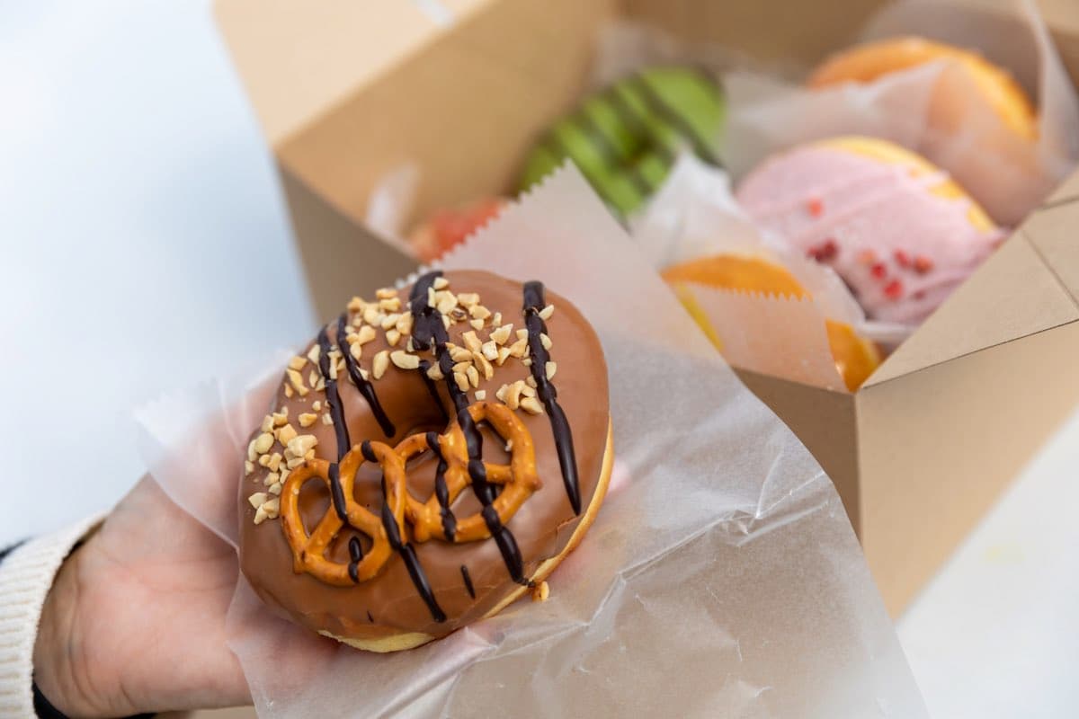 ROOT DOUGHNUTS SHOP