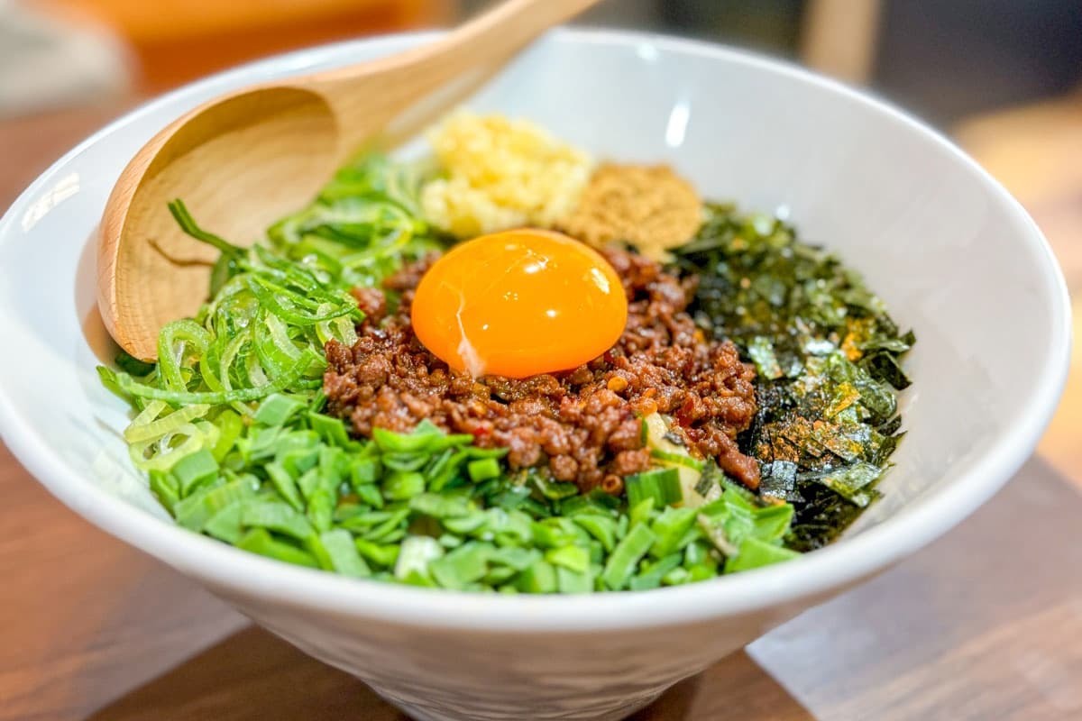SEN NOODLE & DINING