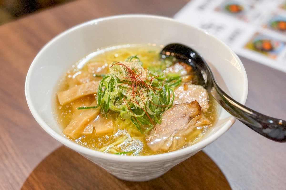 SEN NOODLE & DINING