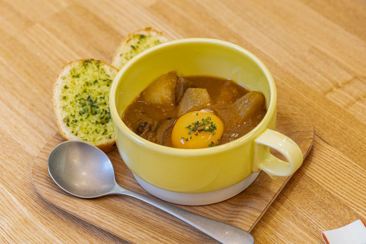 うつわと料理 食堂のリティーノ