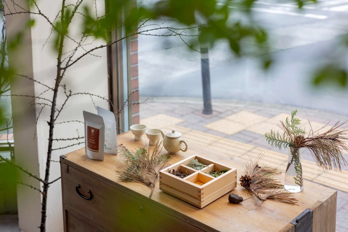 noi shop & tea stand