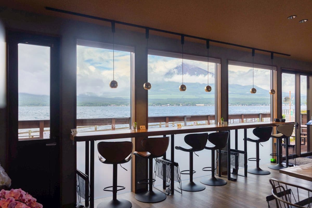 Cafe&Bar W.HALE