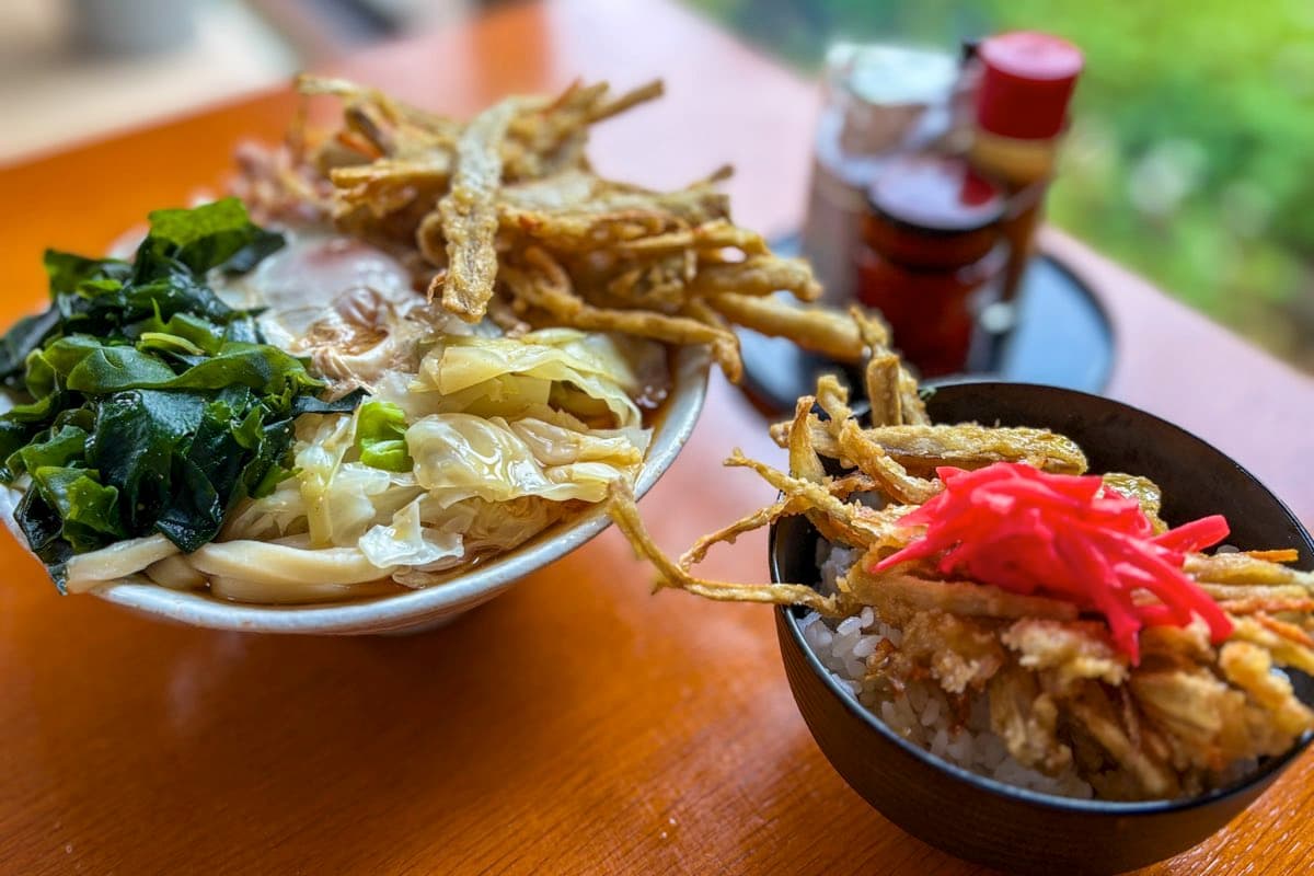 【手打ちうどん 陸 / 甲府市】名店「とだ」を継承したコシの強い手打ち麺とボリュームが自慢!2025年6月5日オープン