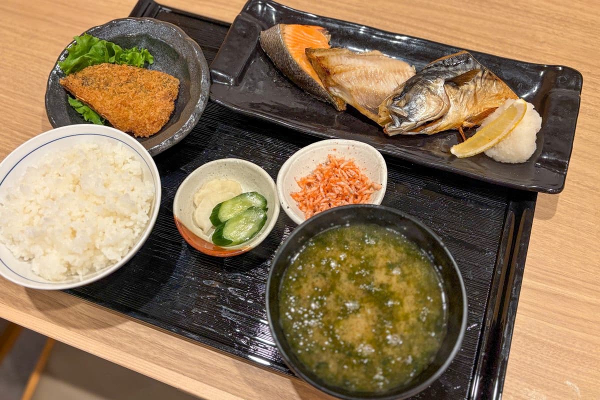 おさかな食堂やまと