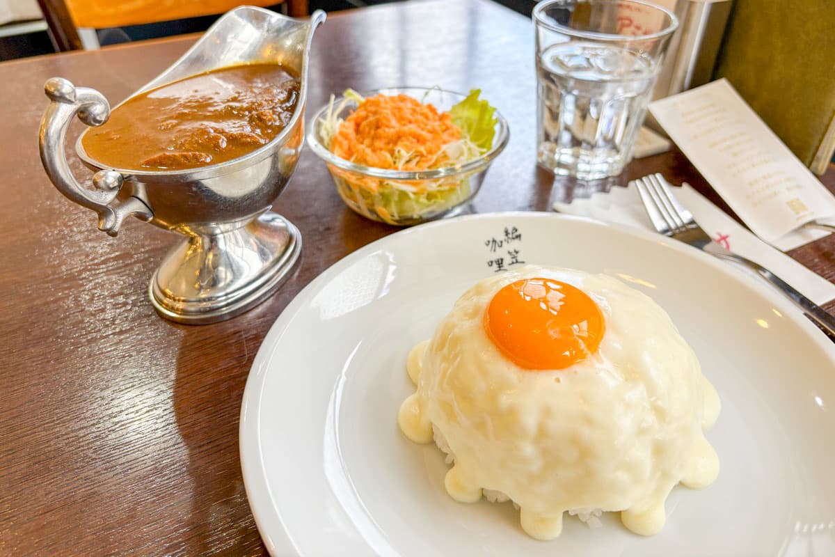 【欧風カレー アミガサ / 甲府市】欧風カレー×和アイスをレトロな雰囲気の喫茶店で味わう2025年12月26日オープン