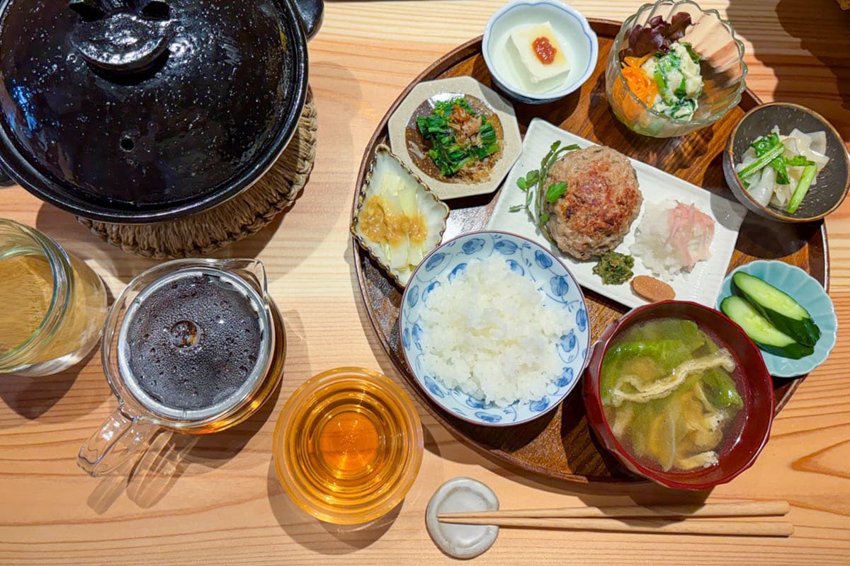 仲沢商店のまいにち食堂