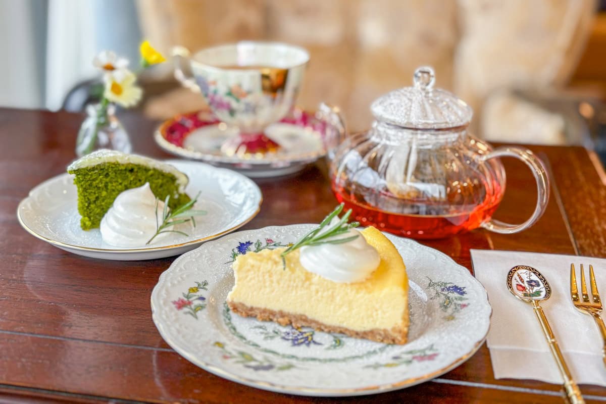 【カフェ 杏 / 甲府市】隠れ家感満載!宿併設のレトロモダンな邸宅カフェ2026年3月17日オープン