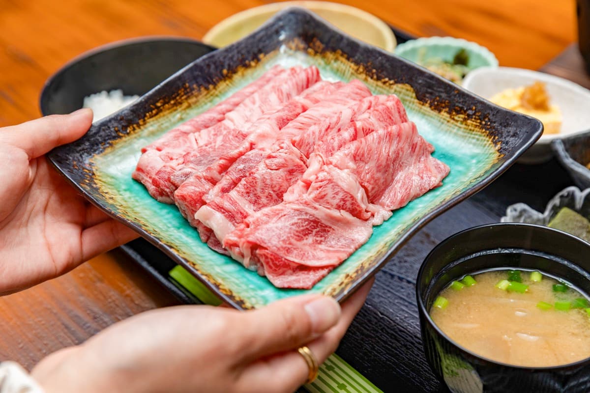 すき焼きとしゃぶしゃぶ ふじ乃屋
