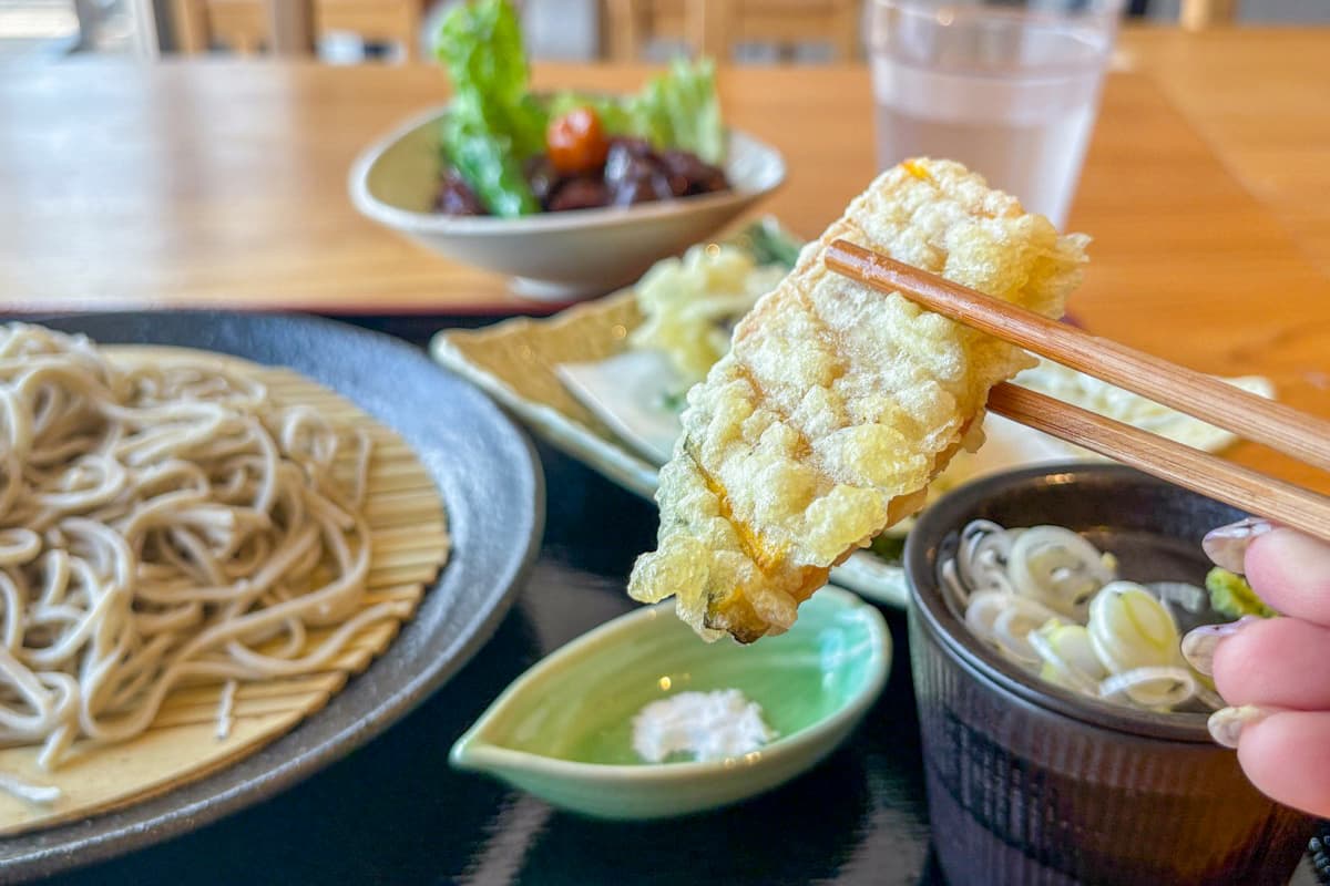 手打ちそばとほうとうの店 ふもっと亭
