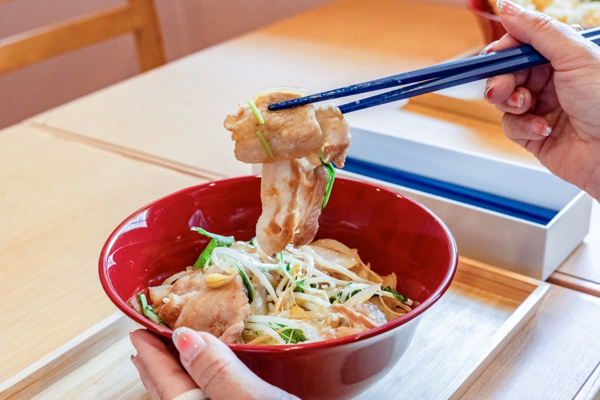 マルワ食堂