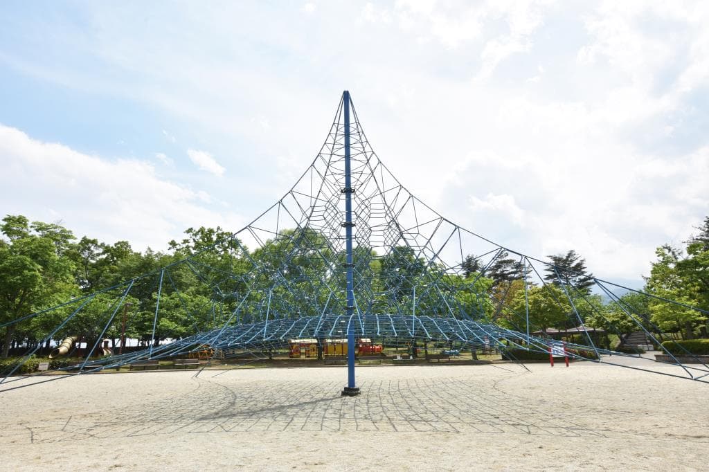 御勅使南公園 1