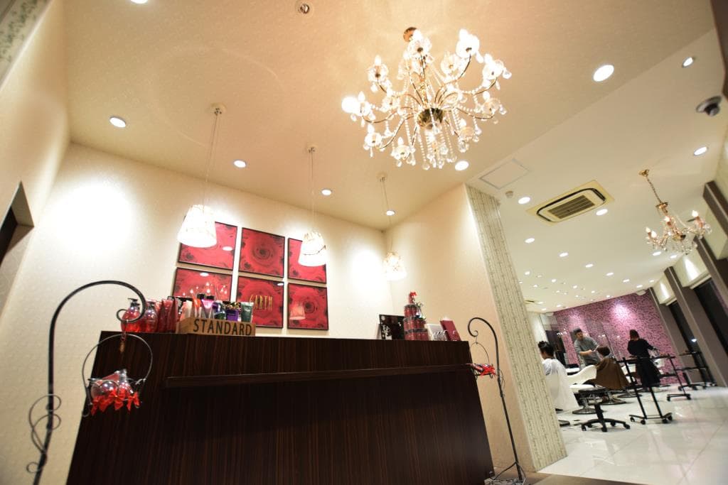 HAIR&MAKE EARTH甲府昭和店 2