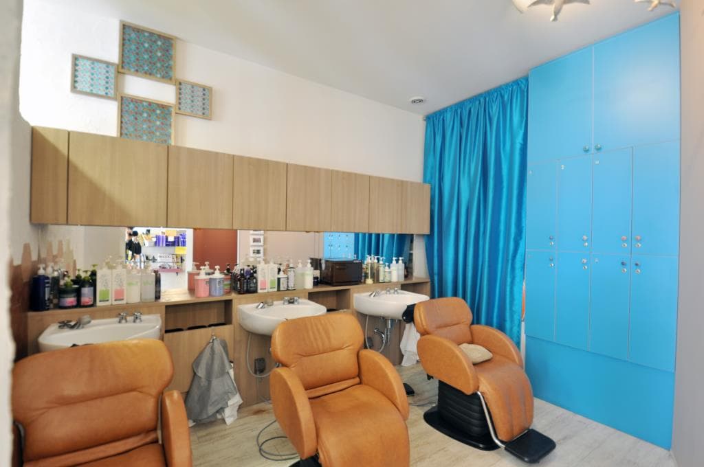 Queen’s gate Antie Bell店 3