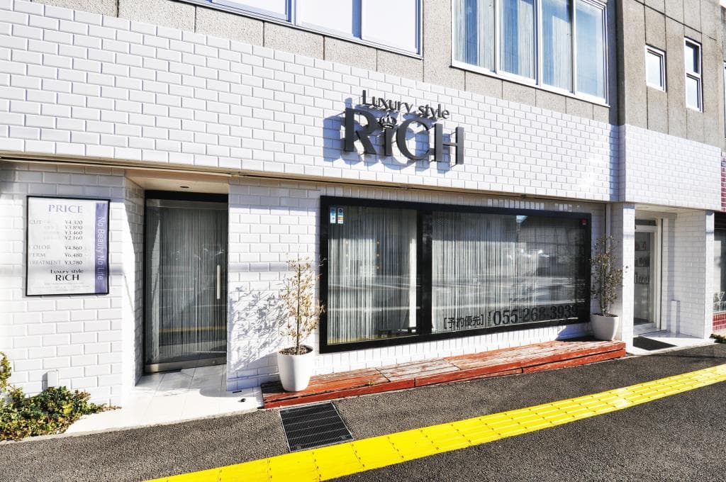 Luxury style RiCH 1