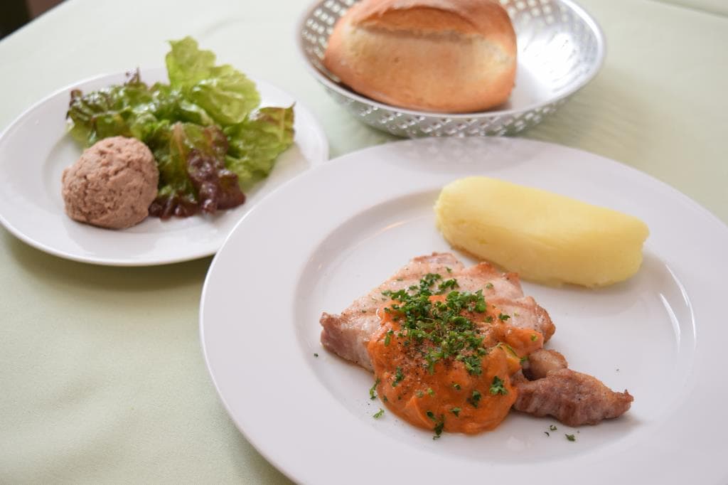 cafe de Boulogne 2
