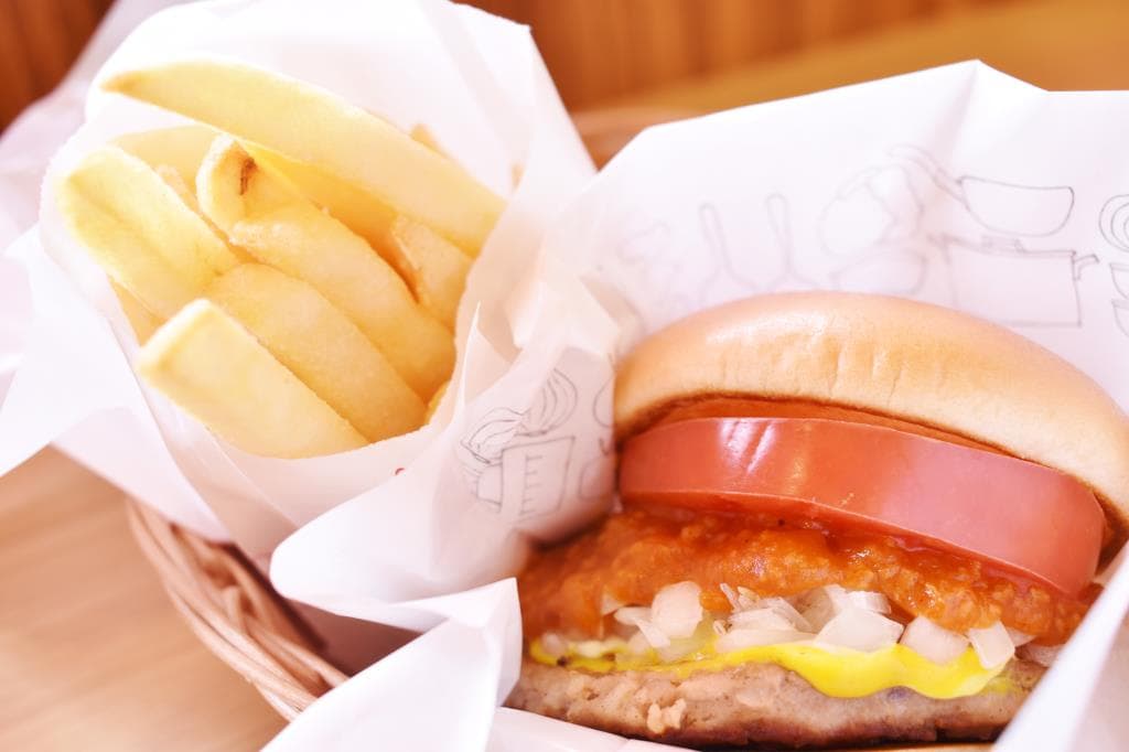 モスバーガー 甲府昭和通り店 1