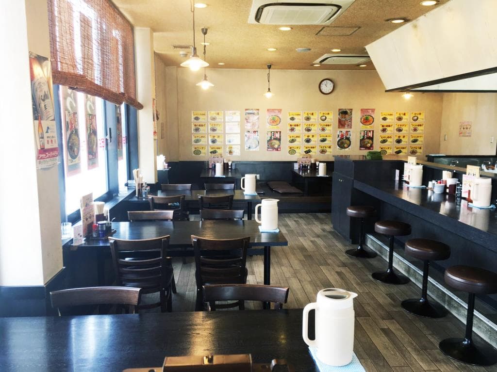 ラーメン食堂れんげ 富士吉田店 4