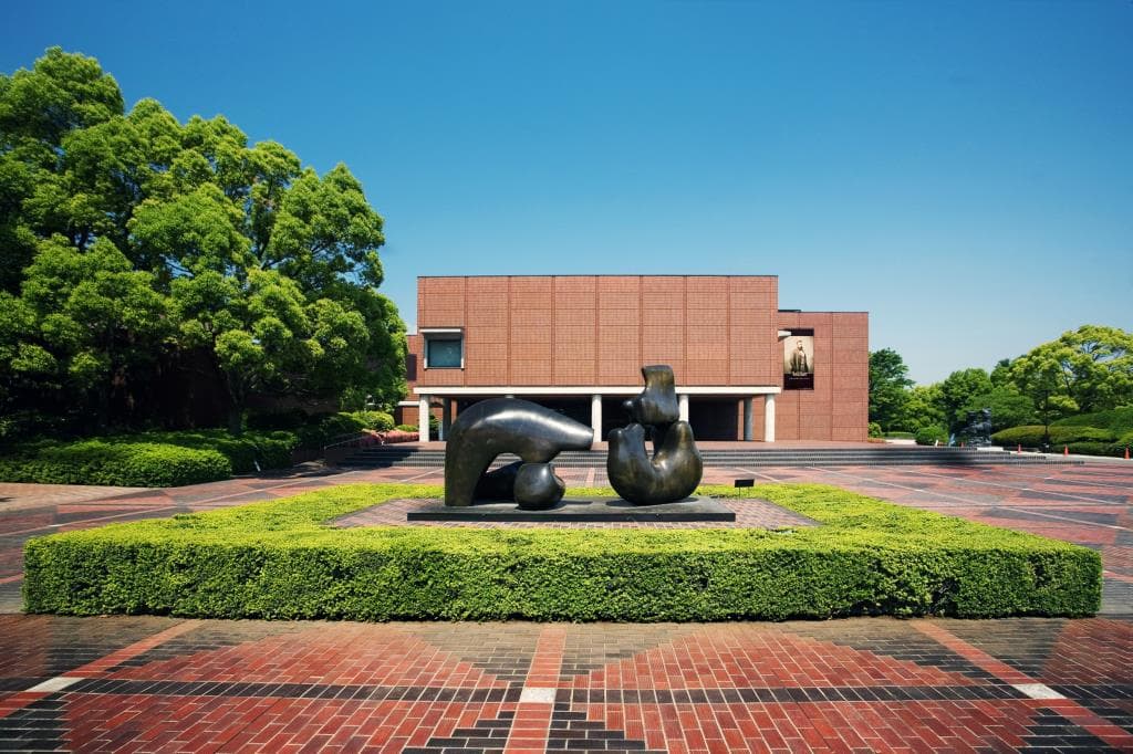 山梨県立美術館 1