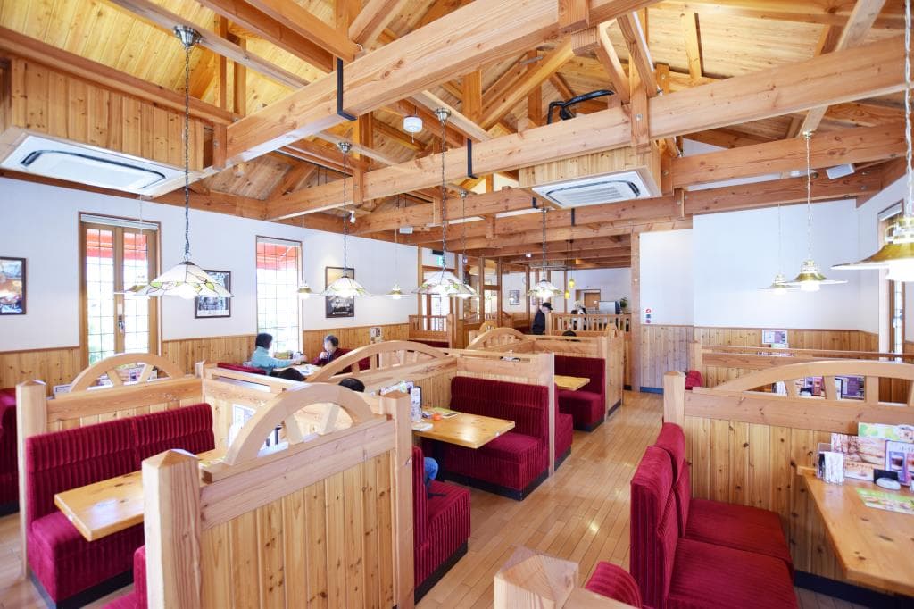 珈琲所 コメダ珈琲店 富士吉田店 3