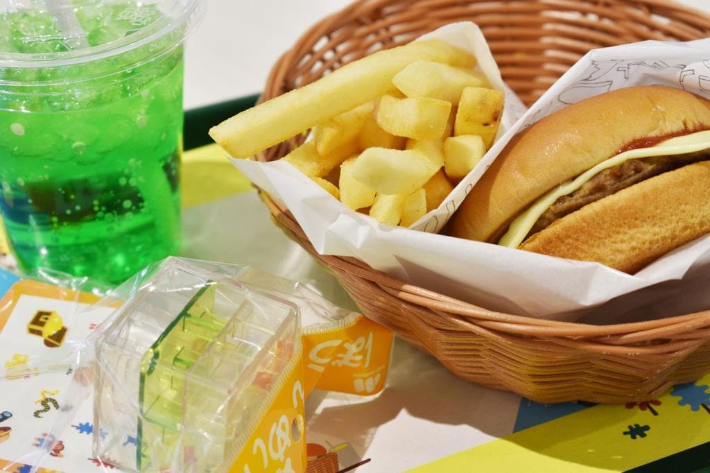 モスバーガー イオンモール甲府昭和店 1