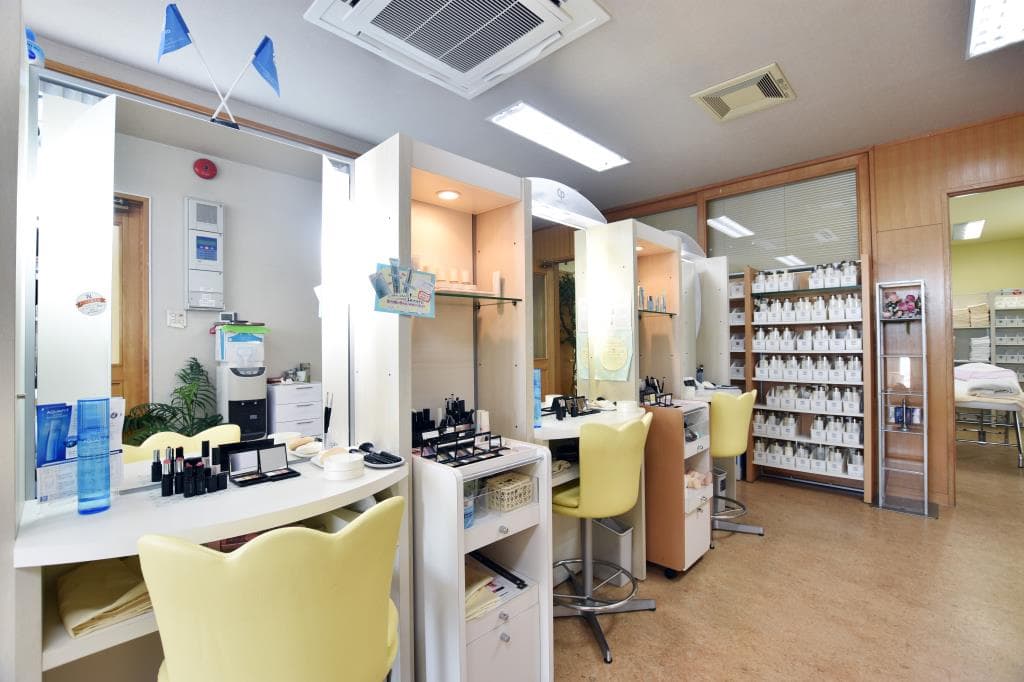 ㈱ヒロコーポレーション CPサロン ヒロ本店 2